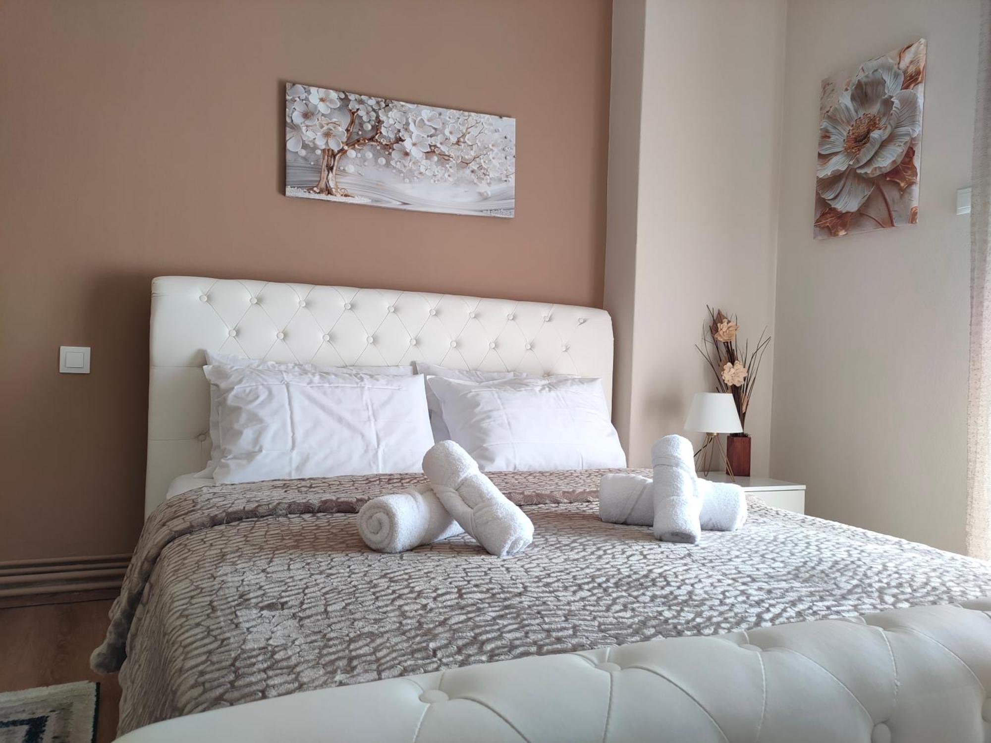 Crestio Apartment Καστοριά Ngoại thất bức ảnh