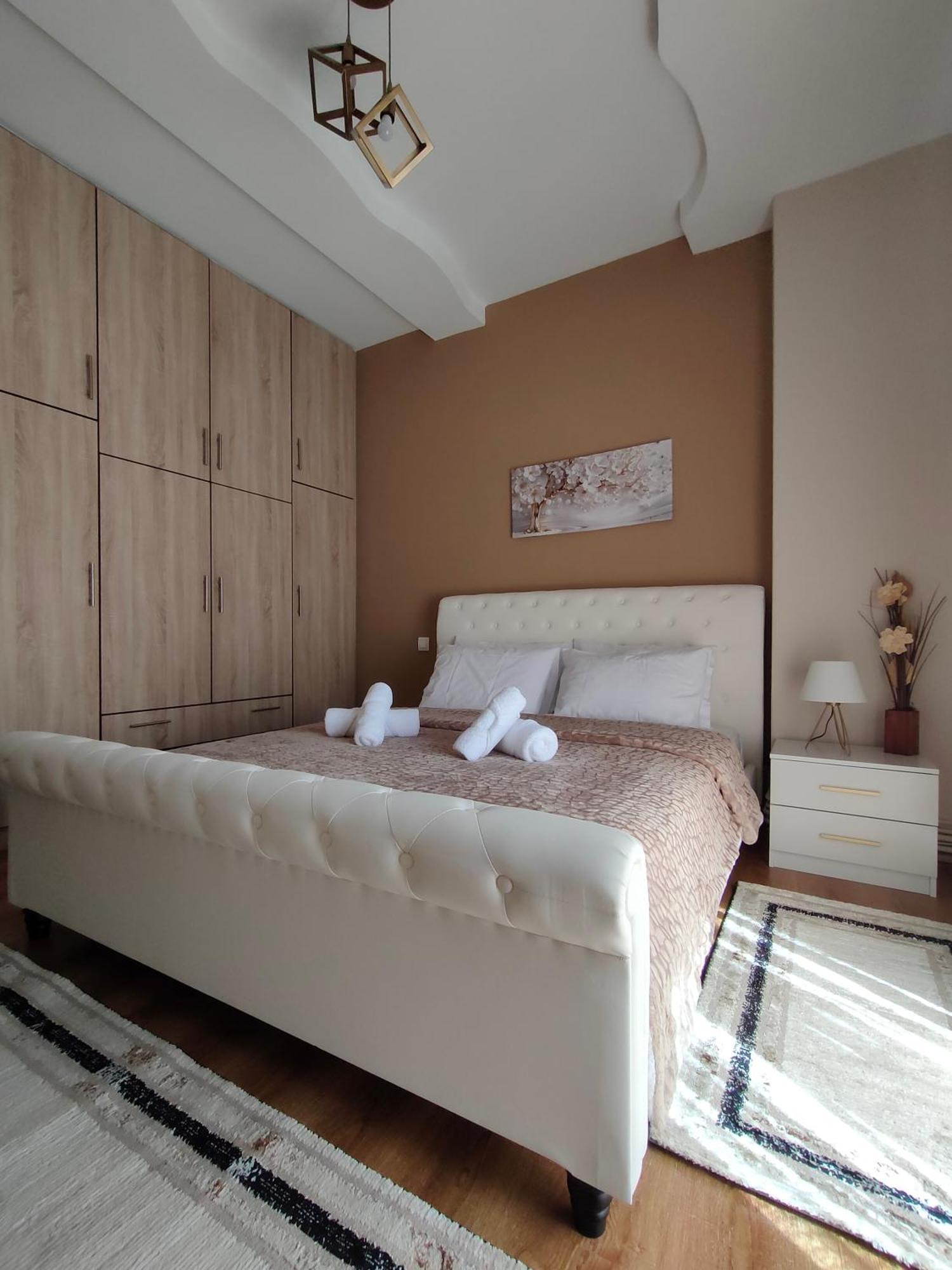 Crestio Apartment Καστοριά Ngoại thất bức ảnh